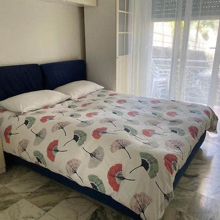 Mare Foce E Centro Apartment Sanremo Bagian luar foto