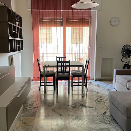Mare Foce E Centro Apartment Sanremo Bagian luar foto