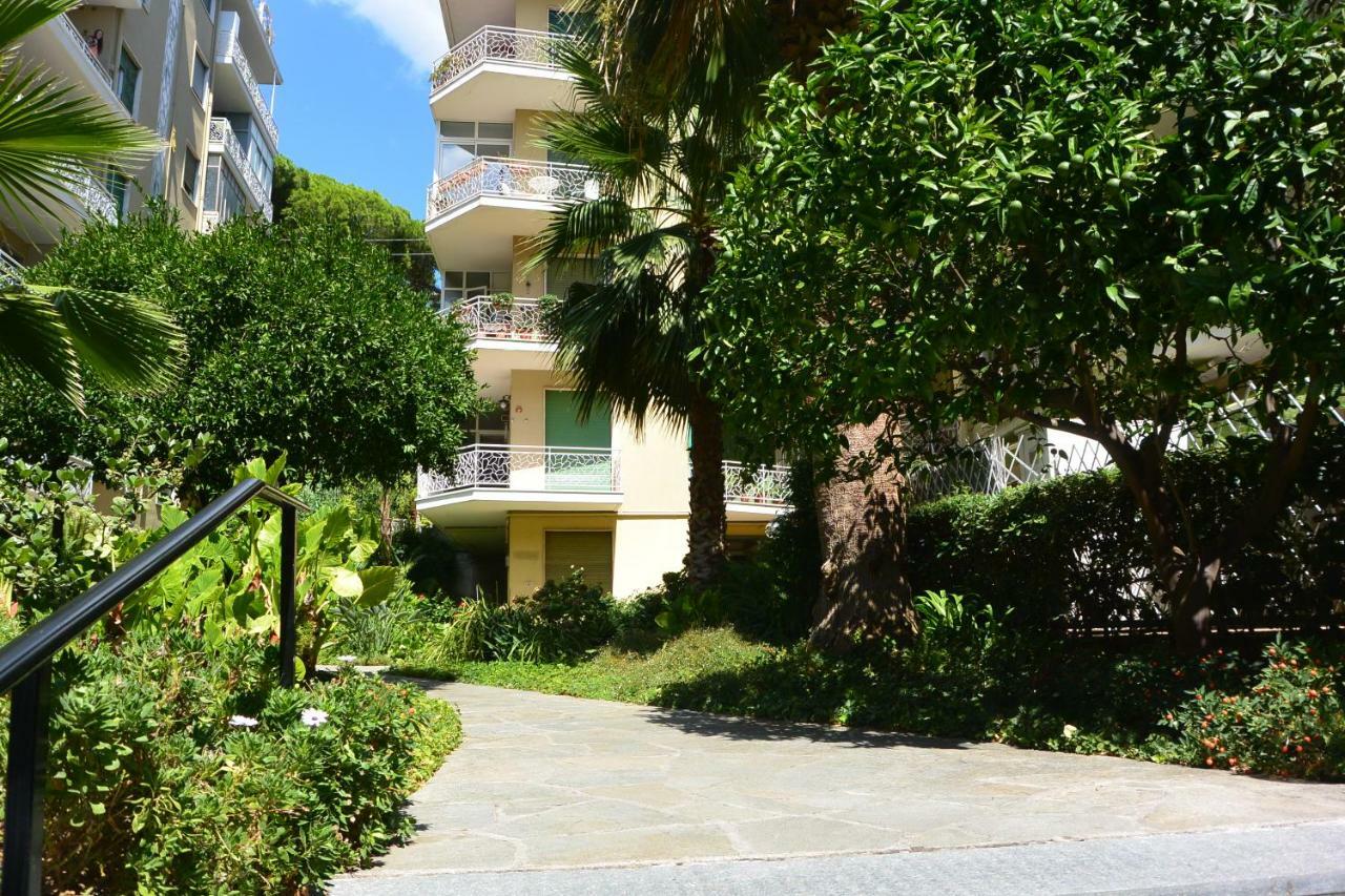 Mare Foce E Centro Apartment Sanremo Bagian luar foto